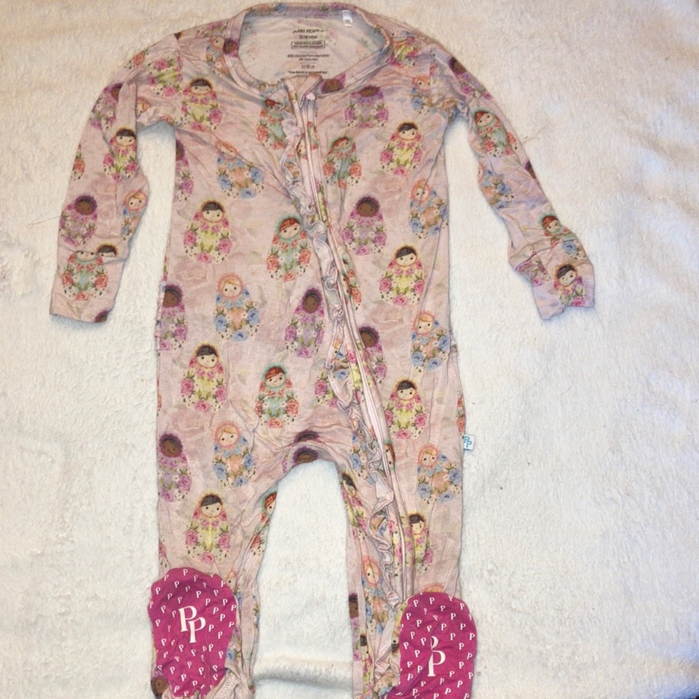 Posh Peanut “Maytroshka” Nesting Dolls Ruffled Footie Pajamas 12-18 months